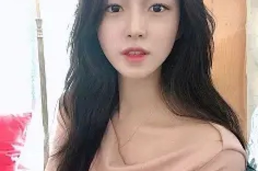 曝18岁小马云恋爱！染红发绿毛一副社会人与女网红甜蜜互动