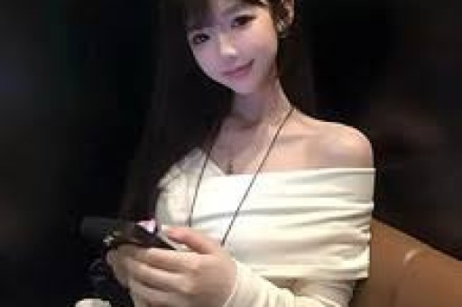假唱风波再起！男歌手演技太真反被曝光